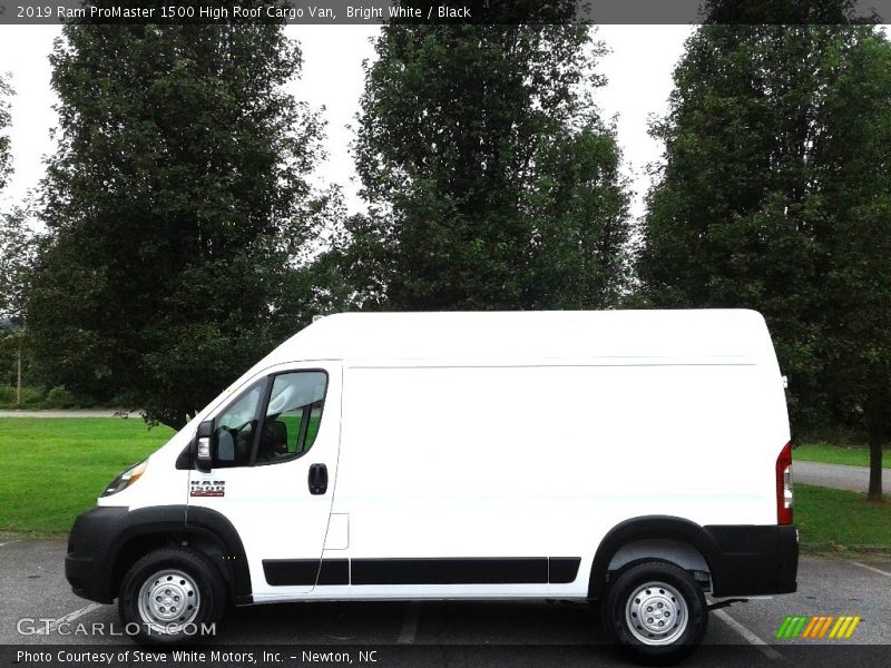 Bright White / Black 2019 Ram ProMaster 1500 High Roof Cargo Van