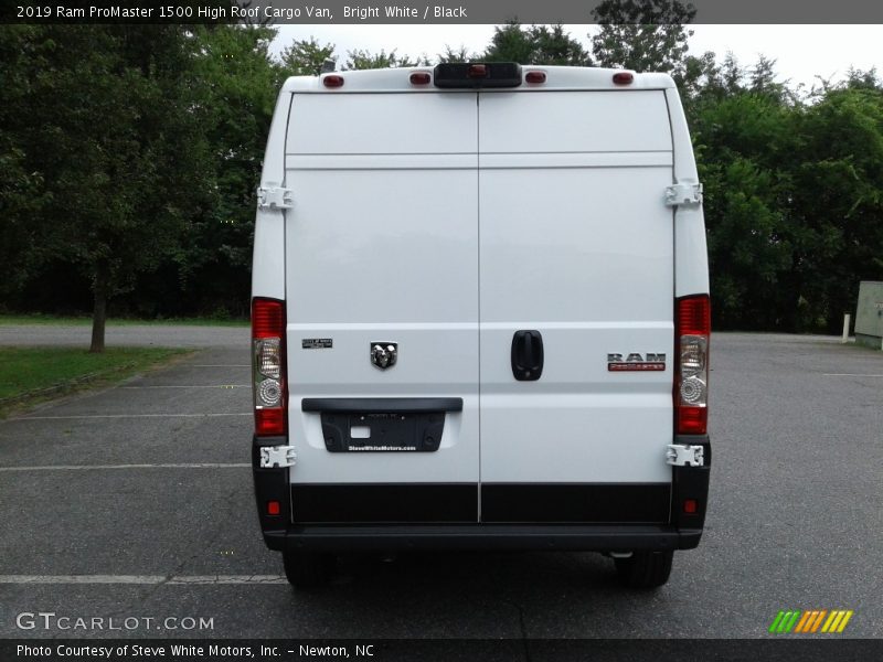 Bright White / Black 2019 Ram ProMaster 1500 High Roof Cargo Van