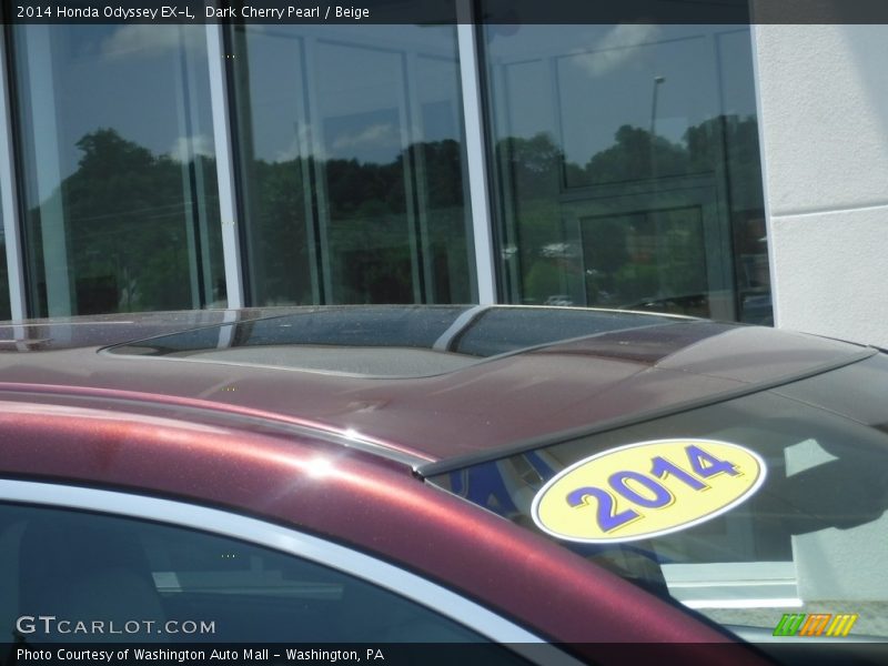 Dark Cherry Pearl / Beige 2014 Honda Odyssey EX-L
