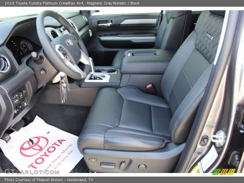 Magnetic Gray Metallic / Black 2019 Toyota Tundra Platinum CrewMax 4x4