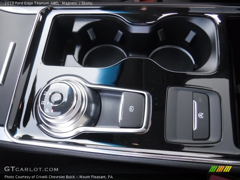 Magnetic / Ebony 2019 Ford Edge Titanium AWD