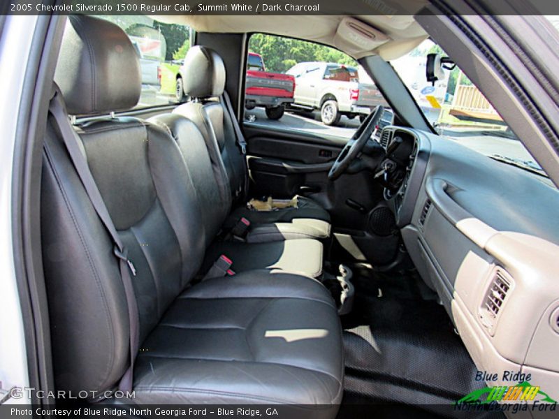 Summit White / Dark Charcoal 2005 Chevrolet Silverado 1500 Regular Cab