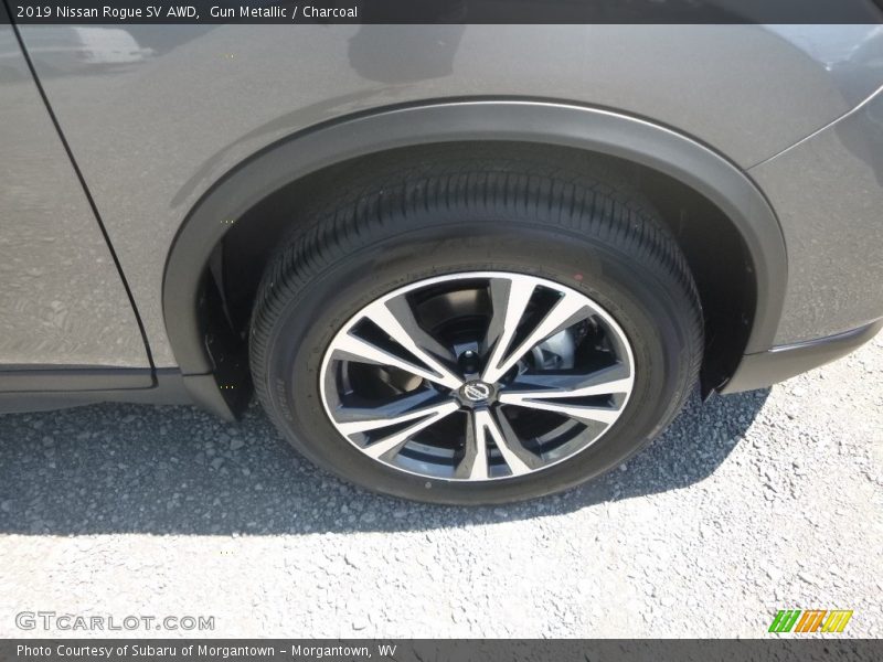 Gun Metallic / Charcoal 2019 Nissan Rogue SV AWD