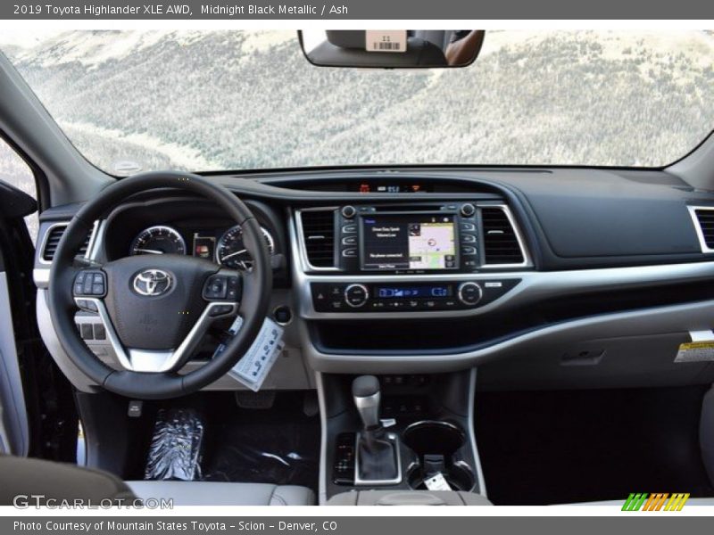 Midnight Black Metallic / Ash 2019 Toyota Highlander XLE AWD