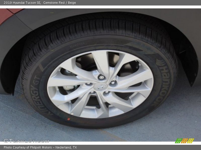 Gemstone Red / Beige 2019 Hyundai Tucson SE