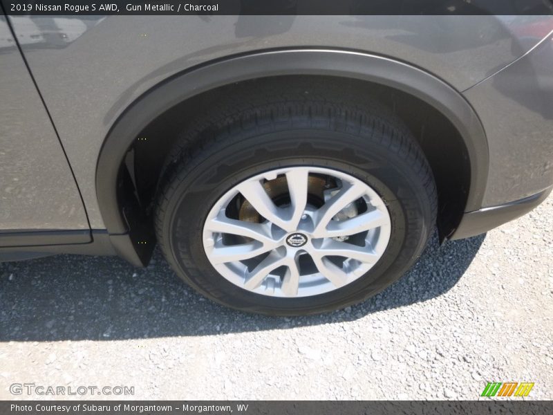 Gun Metallic / Charcoal 2019 Nissan Rogue S AWD