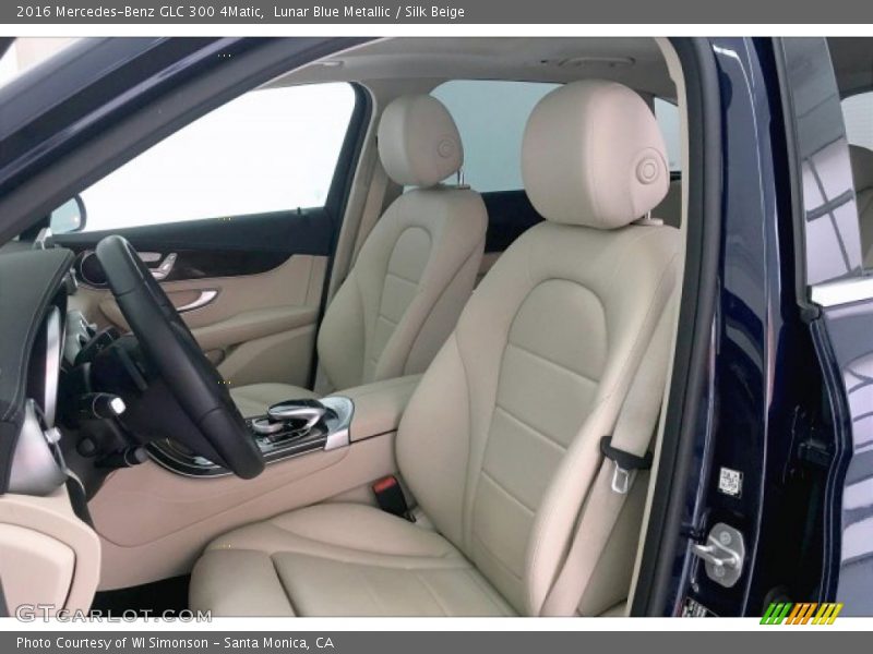 Lunar Blue Metallic / Silk Beige 2016 Mercedes-Benz GLC 300 4Matic