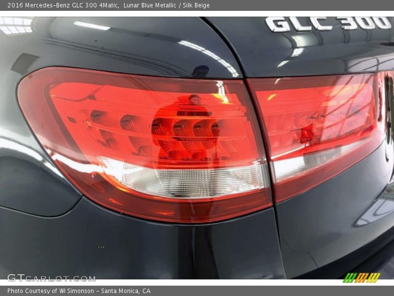 Lunar Blue Metallic / Silk Beige 2016 Mercedes-Benz GLC 300 4Matic