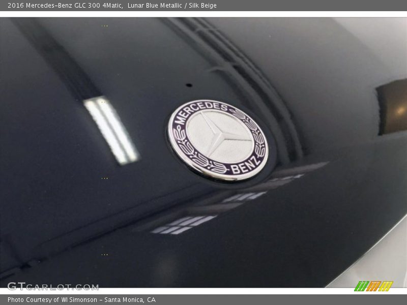 Lunar Blue Metallic / Silk Beige 2016 Mercedes-Benz GLC 300 4Matic