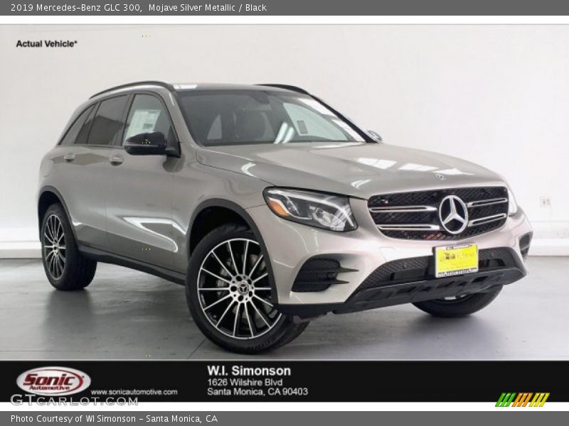 Mojave Silver Metallic / Black 2019 Mercedes-Benz GLC 300