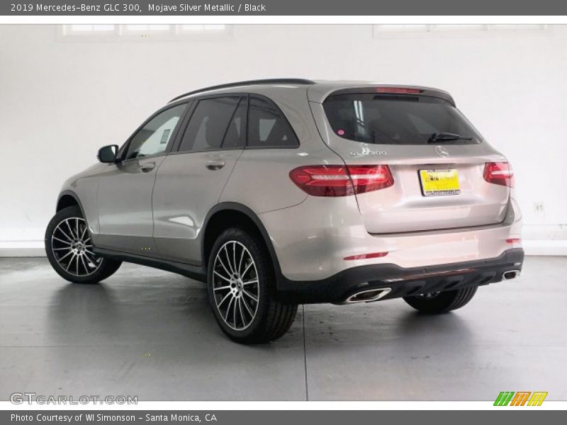Mojave Silver Metallic / Black 2019 Mercedes-Benz GLC 300