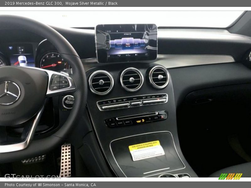 Mojave Silver Metallic / Black 2019 Mercedes-Benz GLC 300