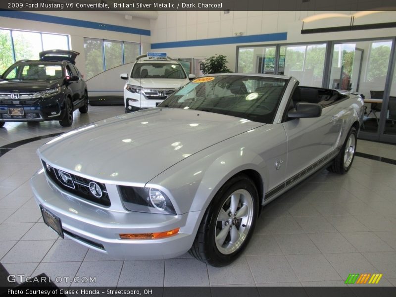 Brilliant Silver Metallic / Dark Charcoal 2009 Ford Mustang V6 Convertible