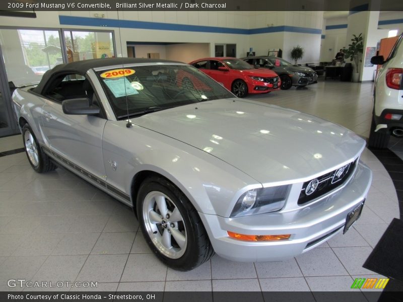 Brilliant Silver Metallic / Dark Charcoal 2009 Ford Mustang V6 Convertible