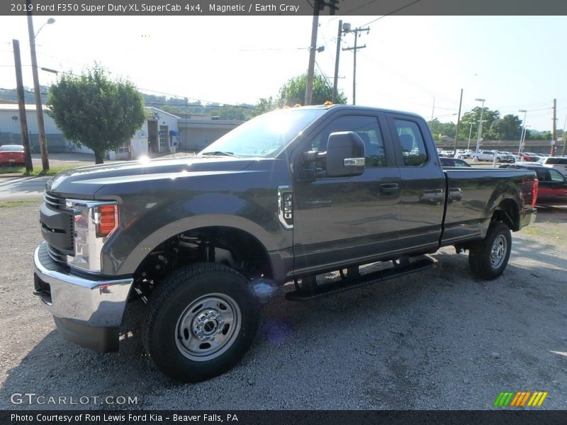 Magnetic / Earth Gray 2019 Ford F350 Super Duty XL SuperCab 4x4