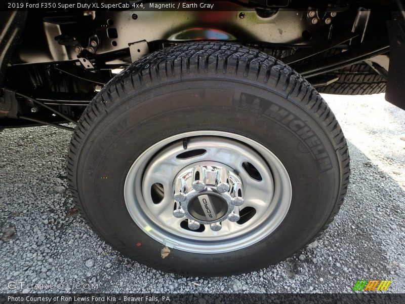 Magnetic / Earth Gray 2019 Ford F350 Super Duty XL SuperCab 4x4