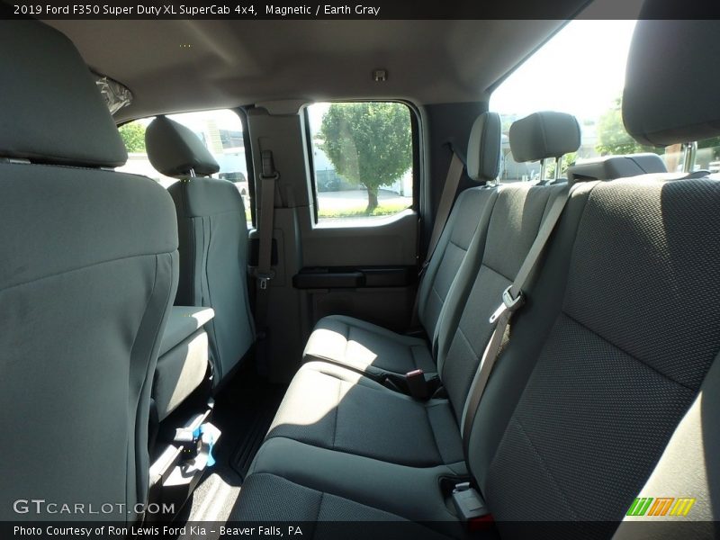 Magnetic / Earth Gray 2019 Ford F350 Super Duty XL SuperCab 4x4