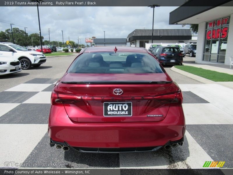 Ruby Flare Pearl / Black 2019 Toyota Avalon Touring