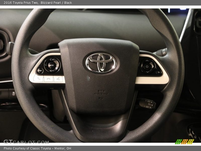 Blizzard Pearl / Black 2016 Toyota Prius Two