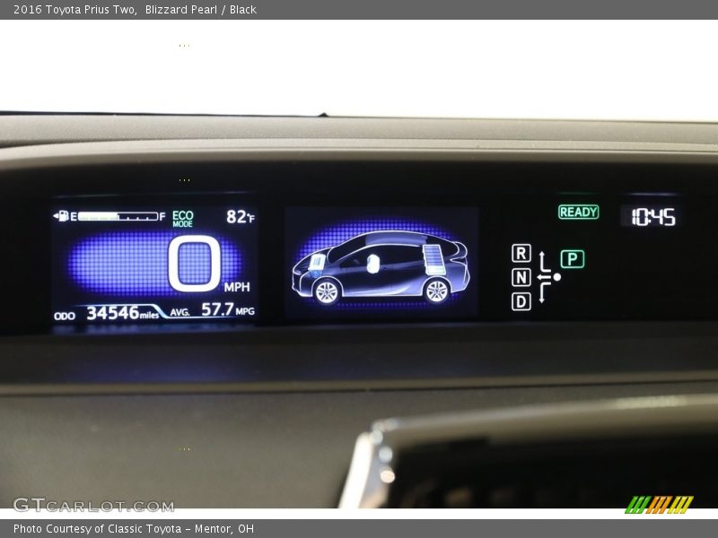 Blizzard Pearl / Black 2016 Toyota Prius Two