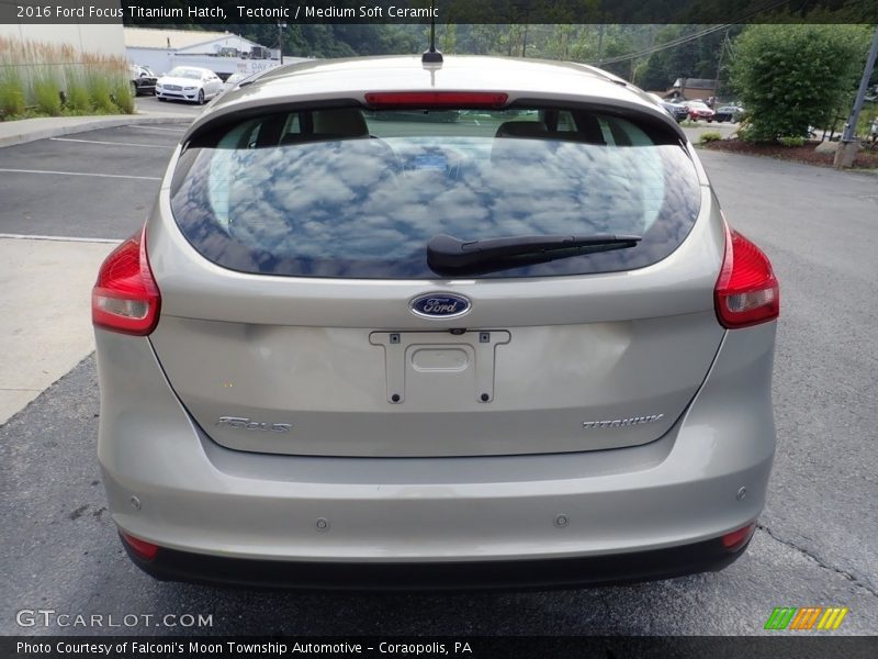 Tectonic / Medium Soft Ceramic 2016 Ford Focus Titanium Hatch