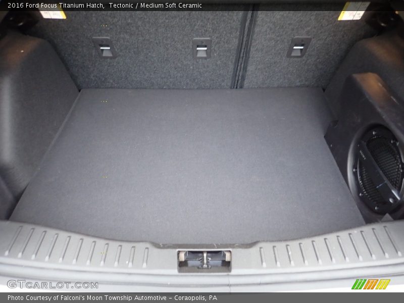 Tectonic / Medium Soft Ceramic 2016 Ford Focus Titanium Hatch