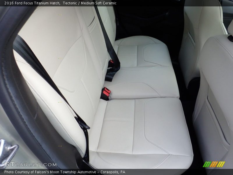 Tectonic / Medium Soft Ceramic 2016 Ford Focus Titanium Hatch