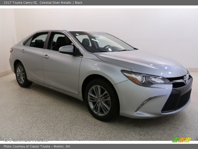 Celestial Silver Metallic / Black 2017 Toyota Camry SE