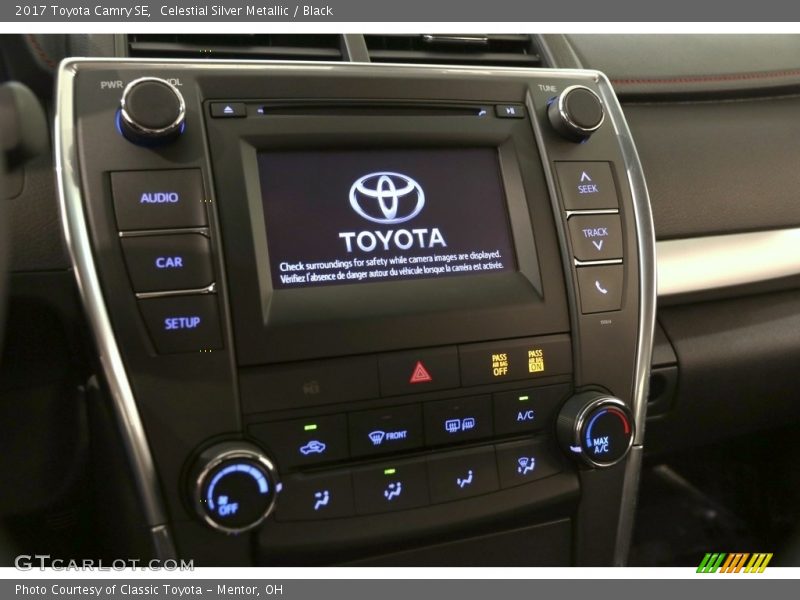 Celestial Silver Metallic / Black 2017 Toyota Camry SE