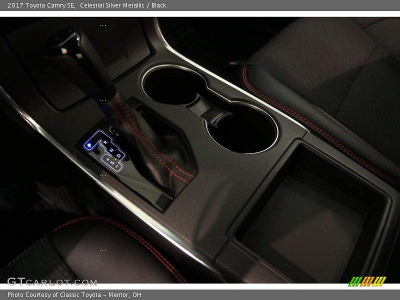 Celestial Silver Metallic / Black 2017 Toyota Camry SE