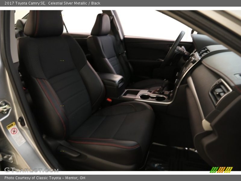 Celestial Silver Metallic / Black 2017 Toyota Camry SE