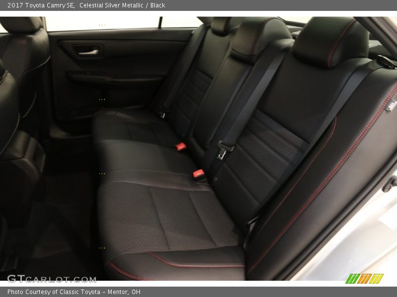 Celestial Silver Metallic / Black 2017 Toyota Camry SE