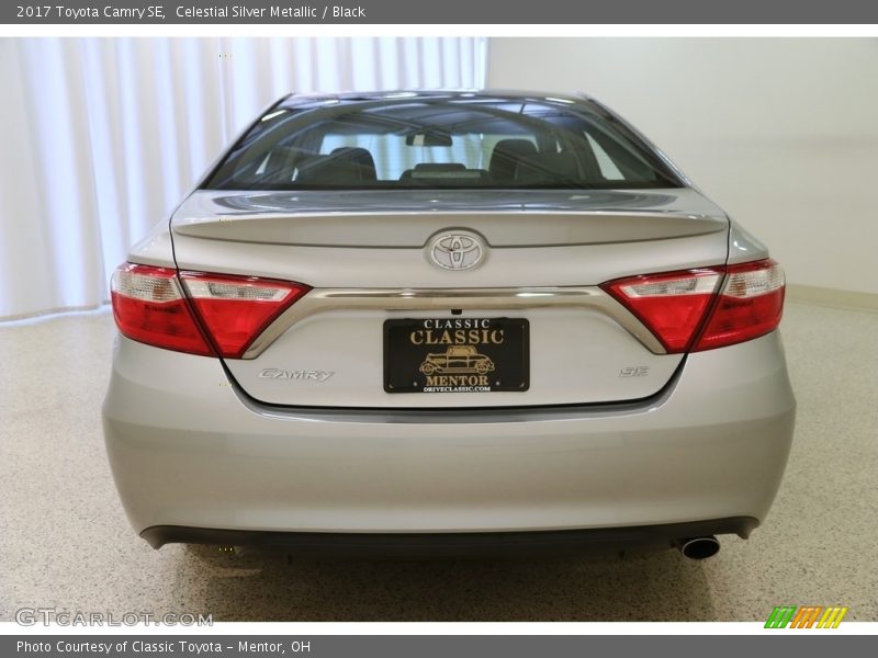 Celestial Silver Metallic / Black 2017 Toyota Camry SE