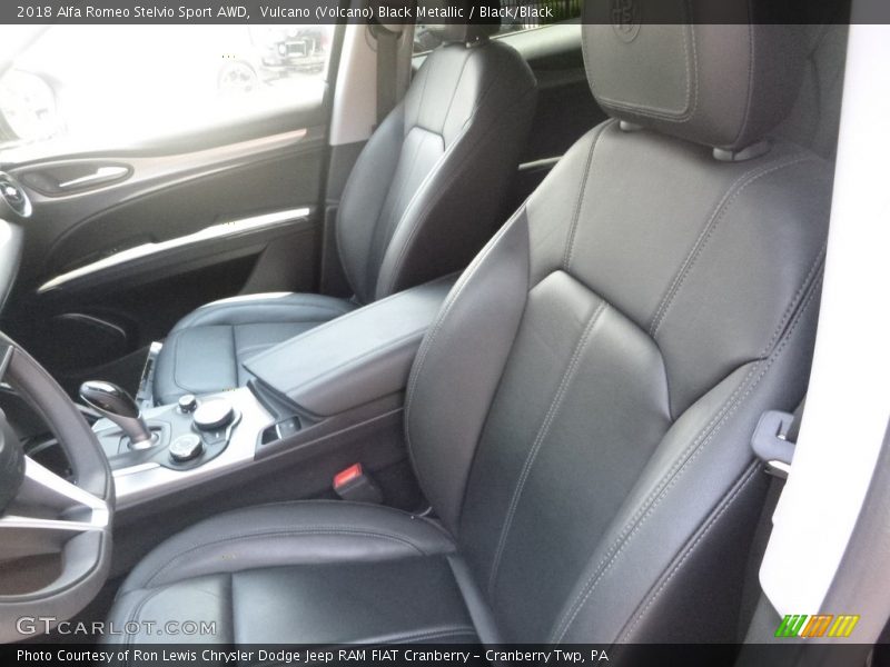 Vulcano (Volcano) Black Metallic / Black/Black 2018 Alfa Romeo Stelvio Sport AWD