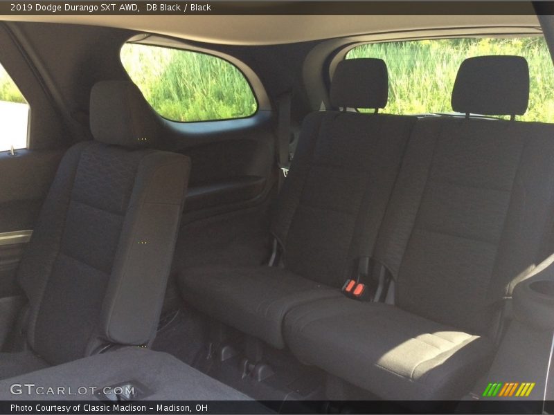 DB Black / Black 2019 Dodge Durango SXT AWD