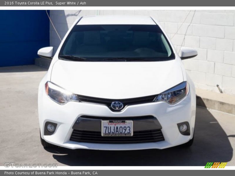Super White / Ash 2016 Toyota Corolla LE Plus
