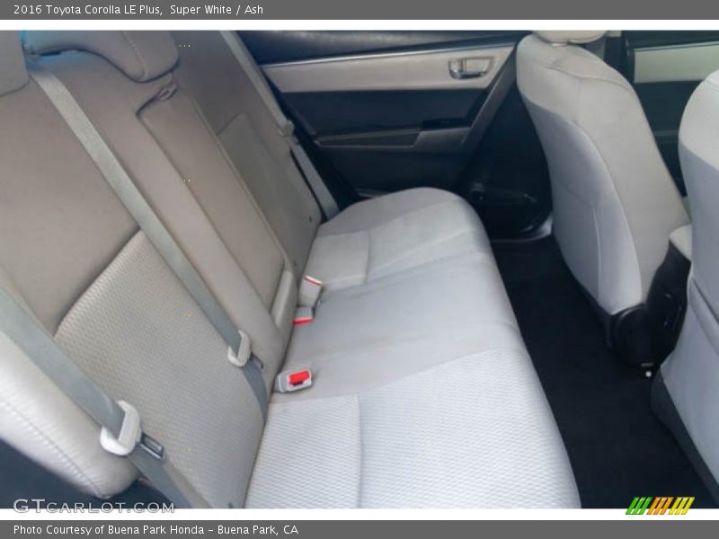 Super White / Ash 2016 Toyota Corolla LE Plus