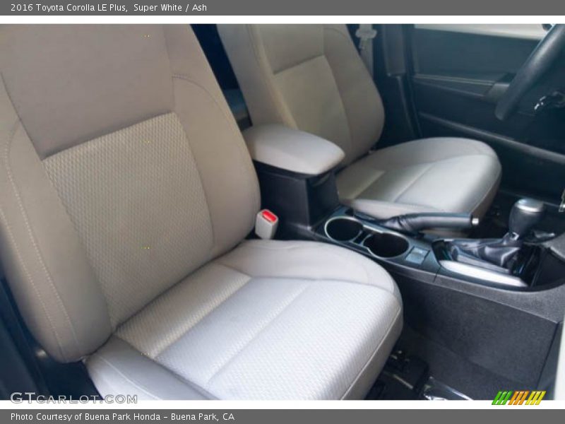 Super White / Ash 2016 Toyota Corolla LE Plus
