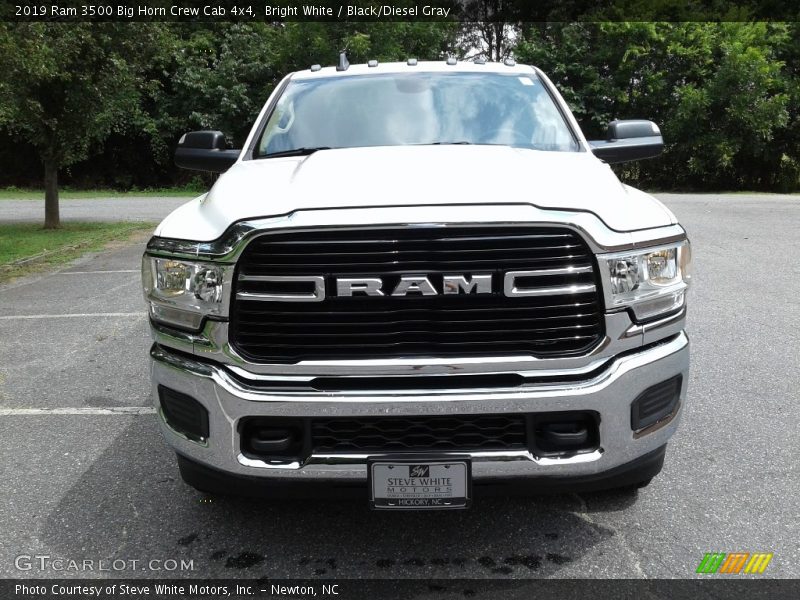 Bright White / Black/Diesel Gray 2019 Ram 3500 Big Horn Crew Cab 4x4