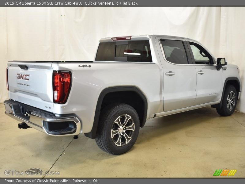 Quicksilver Metallic / Jet Black 2019 GMC Sierra 1500 SLE Crew Cab 4WD