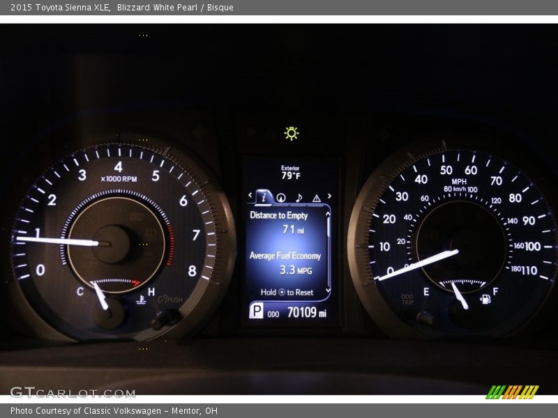 Blizzard White Pearl / Bisque 2015 Toyota Sienna XLE
