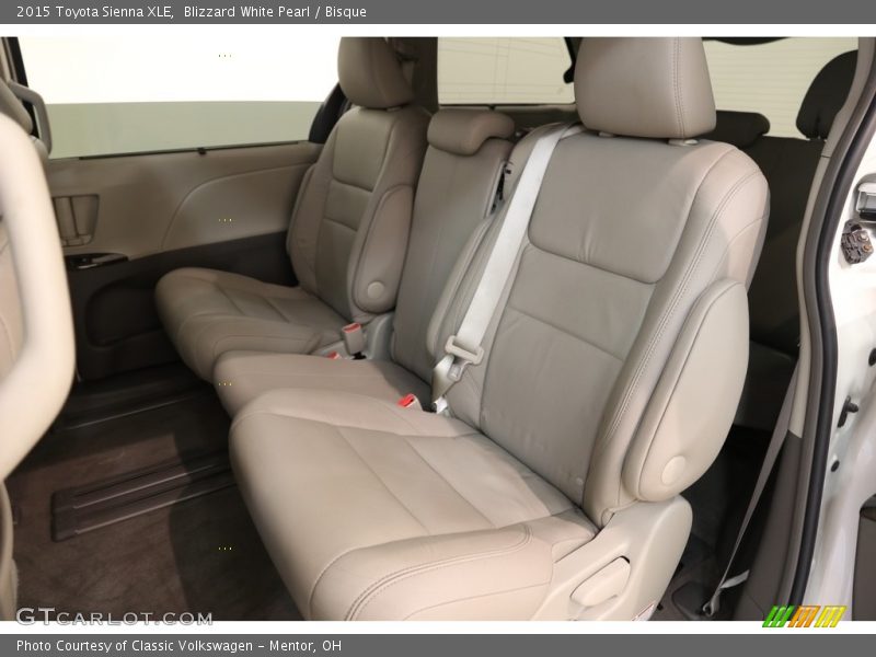 Blizzard White Pearl / Bisque 2015 Toyota Sienna XLE