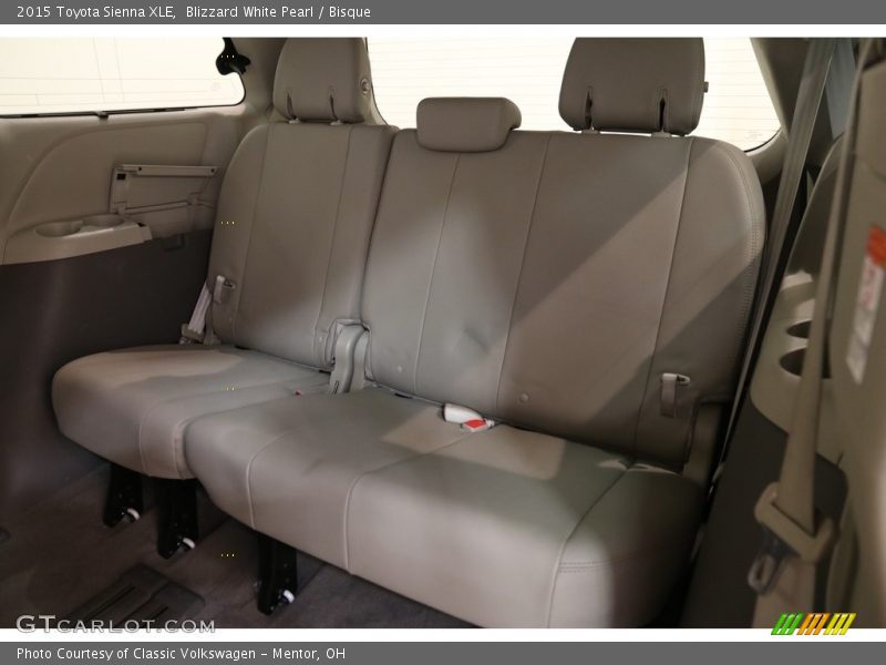 Blizzard White Pearl / Bisque 2015 Toyota Sienna XLE