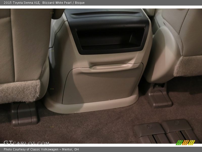 Blizzard White Pearl / Bisque 2015 Toyota Sienna XLE
