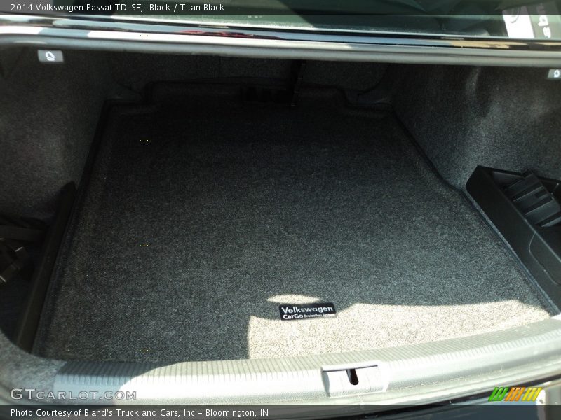Black / Titan Black 2014 Volkswagen Passat TDI SE