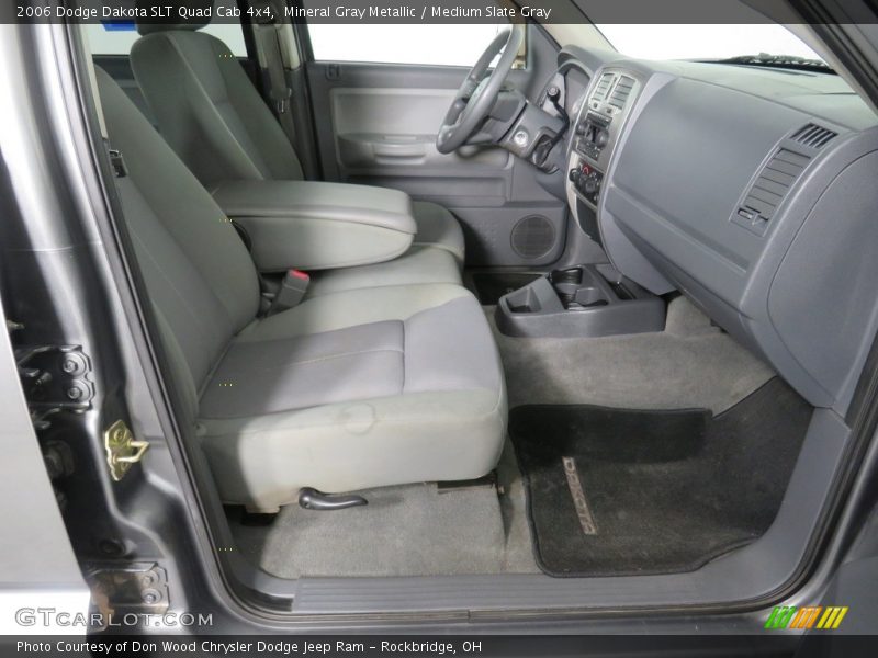 Mineral Gray Metallic / Medium Slate Gray 2006 Dodge Dakota SLT Quad Cab 4x4