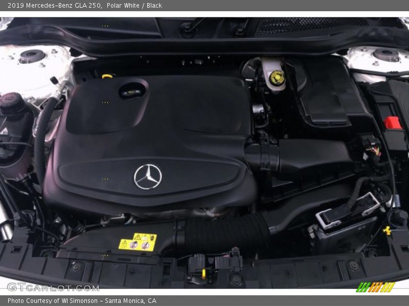 Polar White / Black 2019 Mercedes-Benz GLA 250