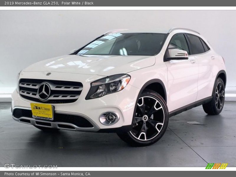 Polar White / Black 2019 Mercedes-Benz GLA 250