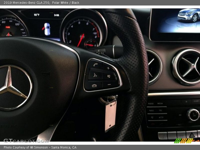 Polar White / Black 2019 Mercedes-Benz GLA 250