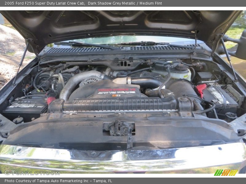 Dark Shadow Grey Metallic / Medium Flint 2005 Ford F250 Super Duty Lariat Crew Cab